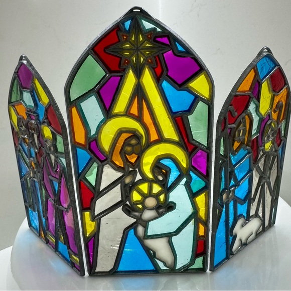 Vintage Stained Glass Look Christmas Nativity Scene Suncatcher - Picture 4 of 9